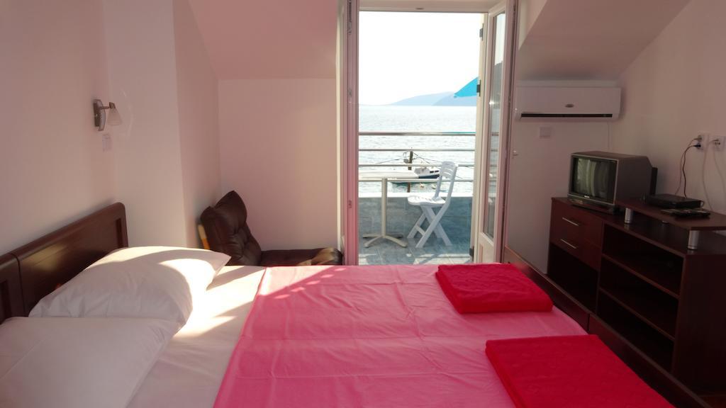 Apartments Odesa Herceg Novi Exterior foto