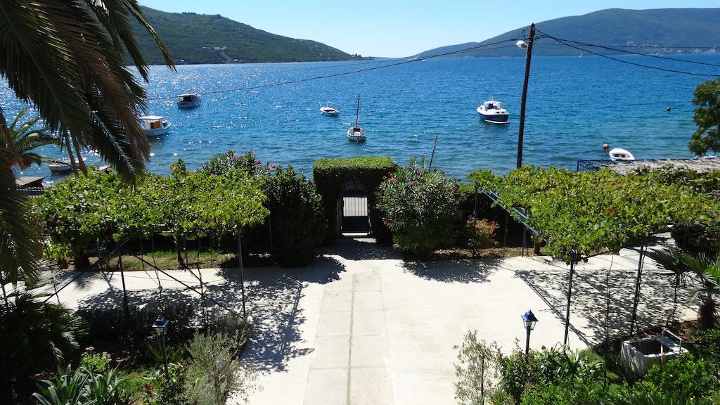 Apartments Odesa Herceg Novi Exterior foto